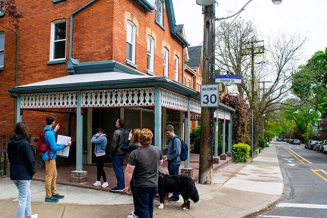Cabbagetown In Colour: A Walking Tour of Toronto - Value for Money