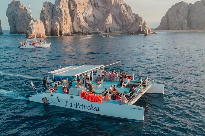 Cabo Catamaran Cruise  Arch, Snorkeling, Open Bar & Snacks - Who Will Love This Tour?