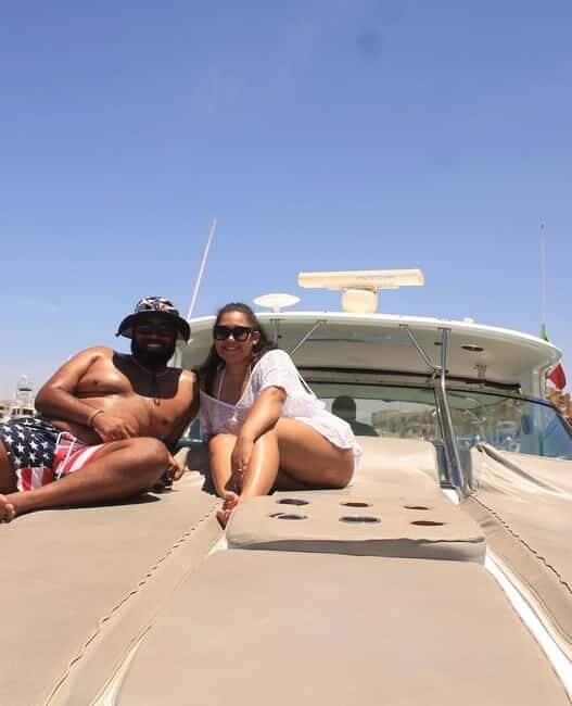 Cabo Private Yacht Cruise with Snorkeling and Swim Stop - Key Points