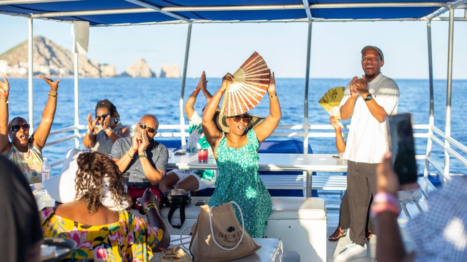Cabo San Lucas: Cabo Mar Mexican Flavors Sunset Cruise - Inclusions