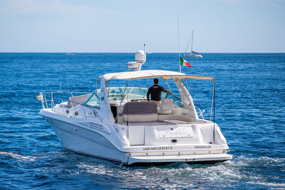 Cabo San Lucas: Luxury Yacht Cruise - Key Points