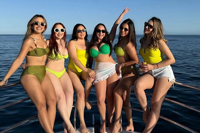 Cabo San Lucas Luxury Yacht to El Arco with Snorkeling Stop - Who Should Consider This Tour?