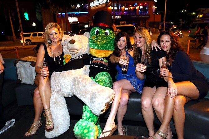 Cabo San Lucas Night Life - A Detailed Look at the Cabo San Lucas Night Life Tour