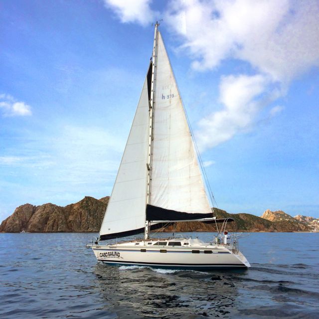 Cabo San Lucas: Private 38-Foot Sailing Boat - Included Amenities