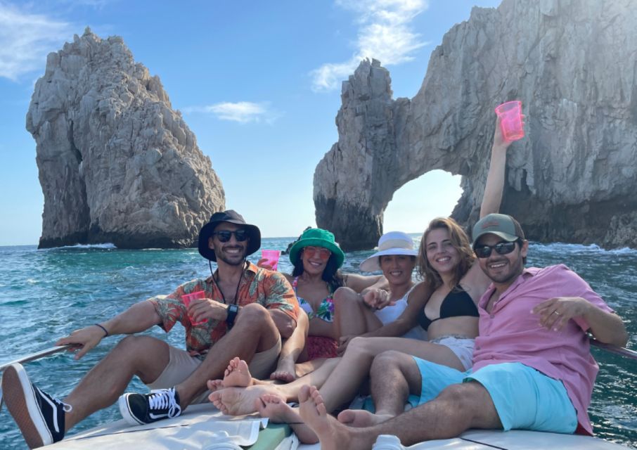 Cabo San Lucas: Private Yacht Tour - Key Points