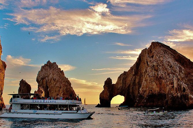 Cabo San Lucas Sunset Dinner Cruise With Open Bar - Boat Cruise and Dinner Experience