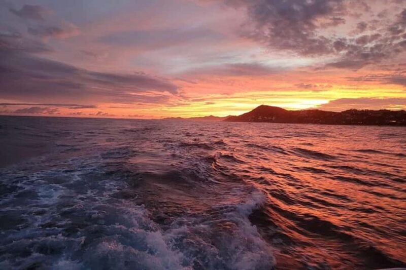 Cabo: Sunset Arch Yacht Tour - Dinner & Drinks up to 20 ppl - Cabo: Sunset Arch Yacht Tour - Dinner & Drinks up to 20 ppl