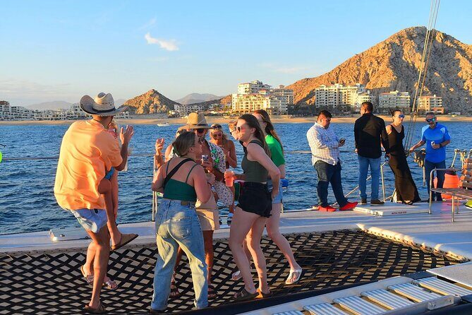 Cabo Whale Watching Tour: 2 Hours at Arch & Lovers Beach - Practical Tips for Travelers