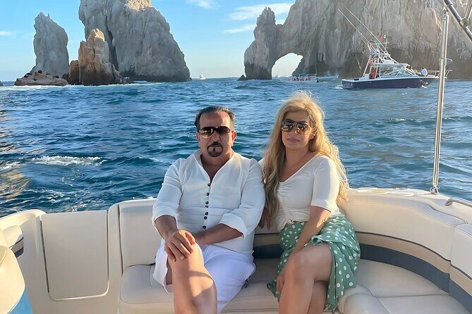 Cabo Yacht Tour to Lovers or Pelícano Beach + Beach Time - The Review from Tour Participants