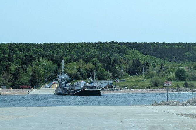 Cabot Trail and Baddeck Bell Museum : Waves and Wonders - FAQ