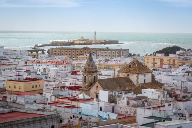 Cádiz Tuktuk Tour With Audioguide - Key Points