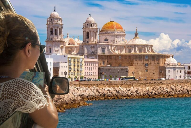 Cádiz Tuktuk Tour With Audioguide - Booking and Reservation Details