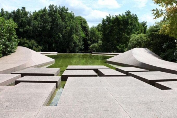 Caen: Memorial Museum Entry Ticket & Optional Audio App - Exploring the Exhibitions and Collections