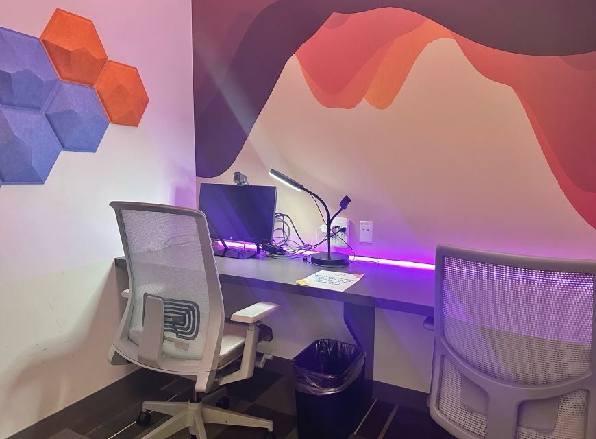 CAFE & LOUNGE - Facility Details