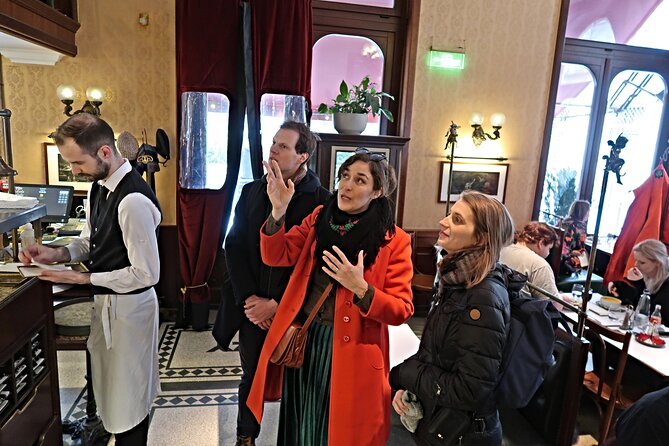 Café Wandering: an Excursion Through Budapest'S Belle Epoque - Key Points