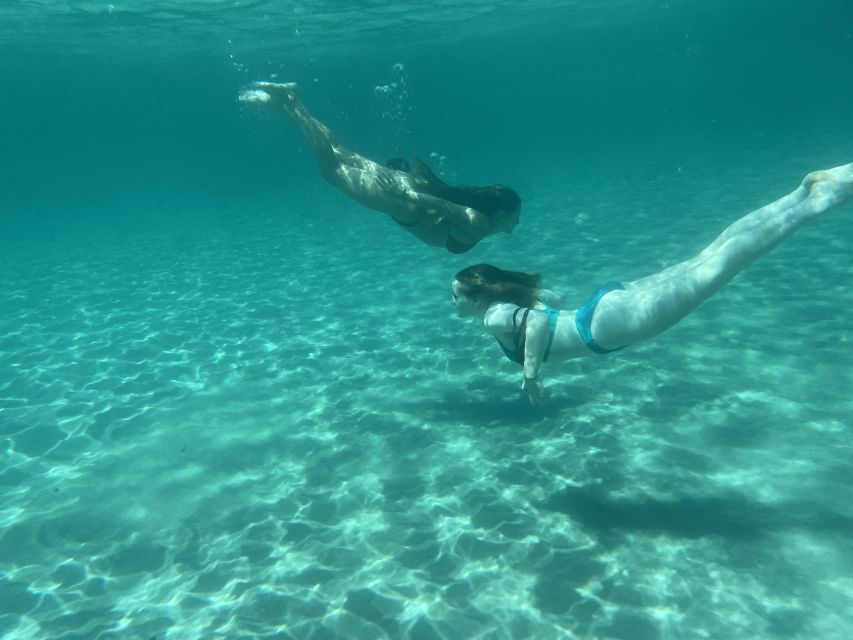 Cagliari: Boat Tour With 4 Swim Stops, Snorkeling & Prosecco - Inclusions and Amenities