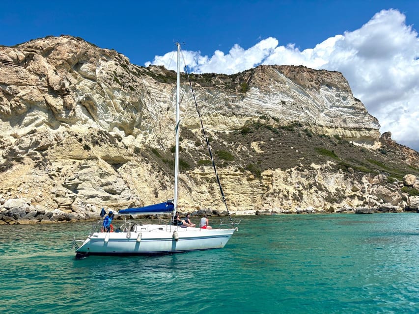 Cagliari: Devils Saddle Sailboat Tour, Snorkeling and Drink - What to Bring