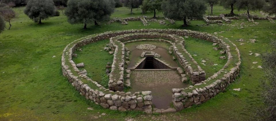 Cagliari: Guided Shore Excursion to Santa Cristina Village - Full Description