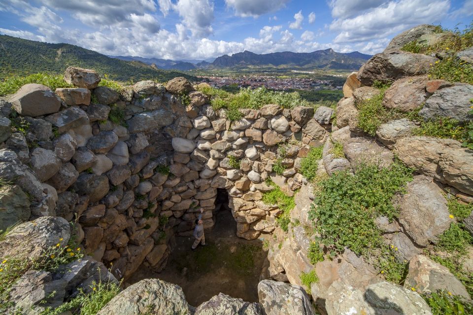 Cagliari: Nuraghe Tour From Chia - Sardinian Picnic Delight