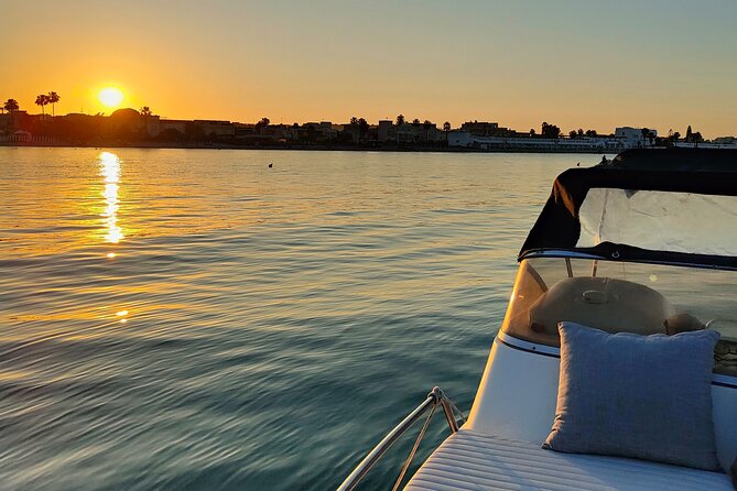 Cagliari: Sunset Boat Cuise With Prosecco - Key Points