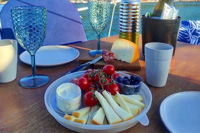 Cagliari: Sunset Boat Cuise With Prosecco - Additional Details