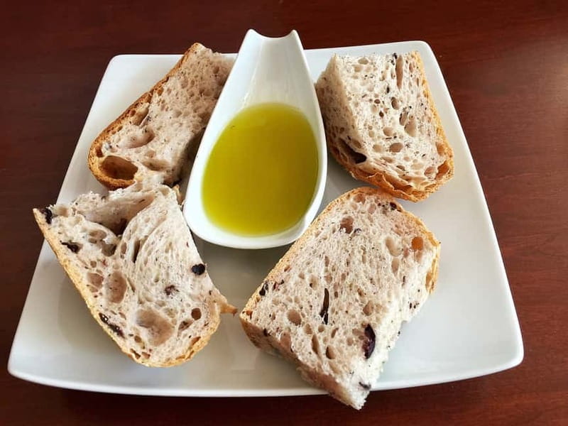 Cagliari: tasting of fine extra virgin olive oil - What the Tour Entails: Step-by-Step