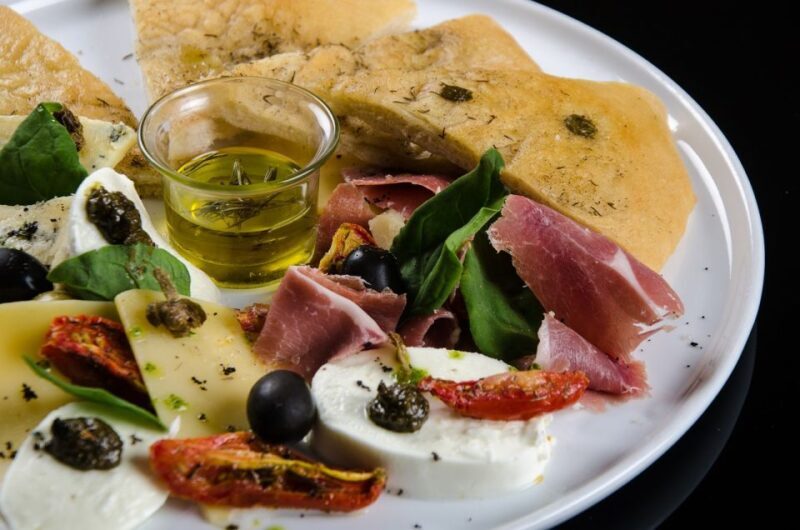 Cagliari: tasting of fine extra virgin olive oil - The Value and What Sets It Apart