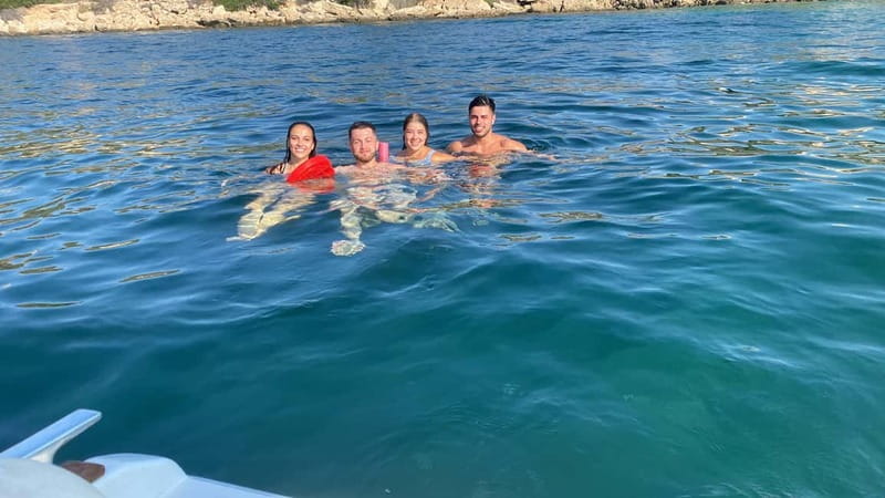 Cagliari: tour 4 soste snorkeling aperitivo - The Perfect Match for Certain Travelers