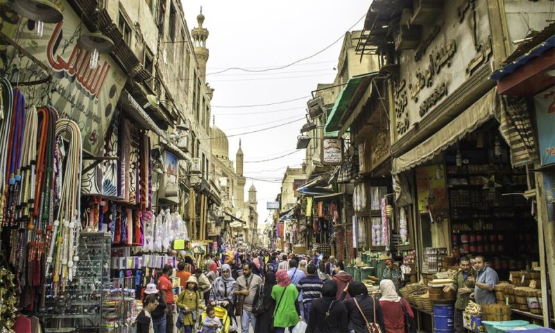 Cairo: El-Moez Street, Cairo Tower, and El-Fishawy Café - Discovering El-Fishawy Café
