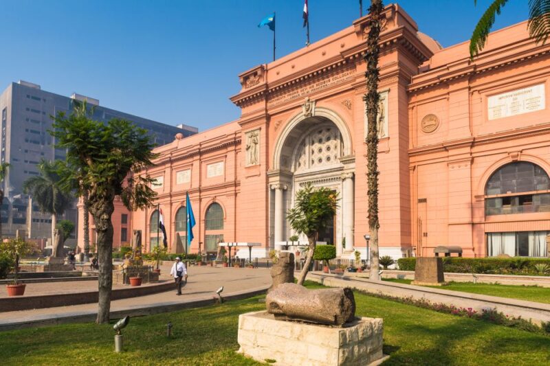 Cairo: Female-Guided Pyramids, Bazaar, and Museum Tour - Inclusions and Options