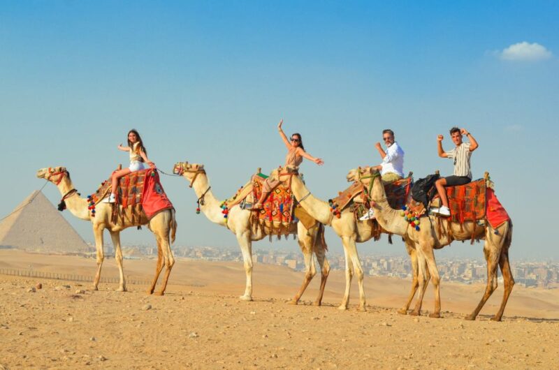 Cairo/Giza: Camel Ride Around The Pyramids - Good To Know