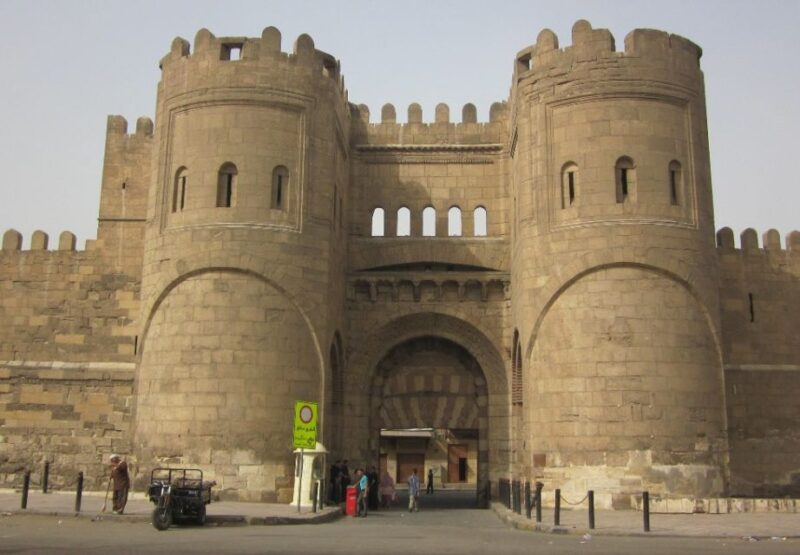 Cairo: Khan Khalili Bazaar and El-Moez Street Private Tour - Itinerary Highlights