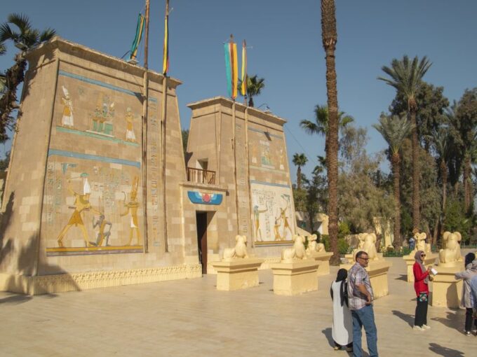 Cairo: Private Pharaonic Village Tour With Tansfer and Lunch - The Sum Up