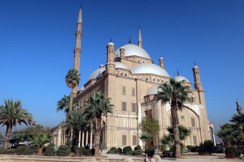 Cairo: Pyramids, Sphinx, Citadel and Old Cario Private Tour - What to Bring