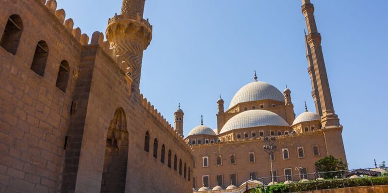 Cairo: Salah El Din Citadel and Old Cairo Bazar Guided Tour - Discovering Cairo’s Iconic Landmarks
