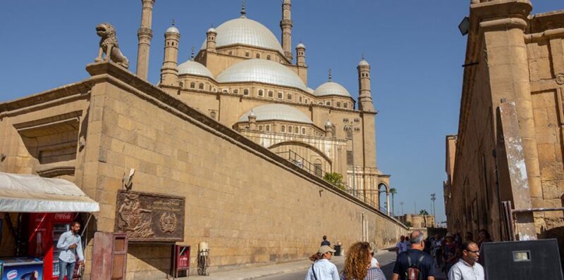 Cairo: Salah El Din Citadel and Old Cairo Bazar Guided Tour - Authentic Experiences and Local Flavor