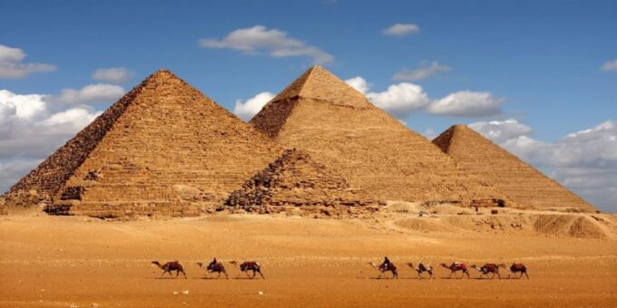 Cairo: Shared Half-Day Tour of the Pyramids of Giza &Guide - The Sum Up