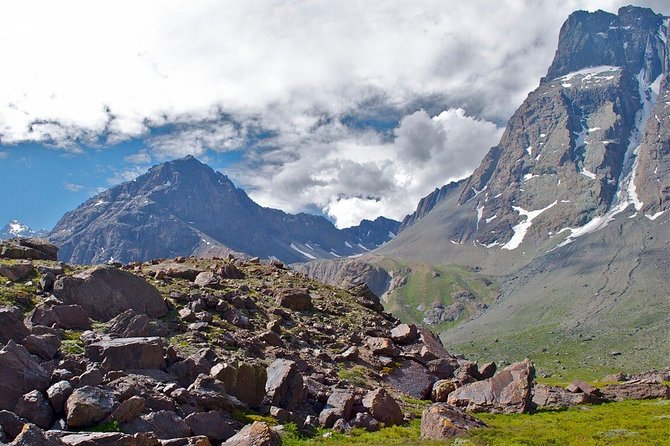 Cajón Del Maipo and El Yeso Reservoir - Picnic Lunch