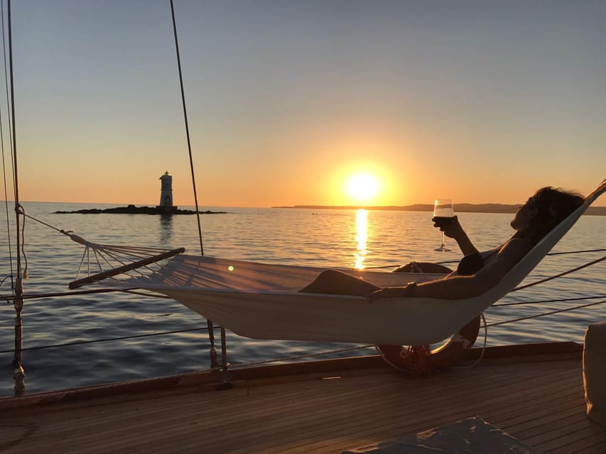 Calasetta: Sunset Sailing Tour with Dinner - A Detailed Look at the Tour Experience