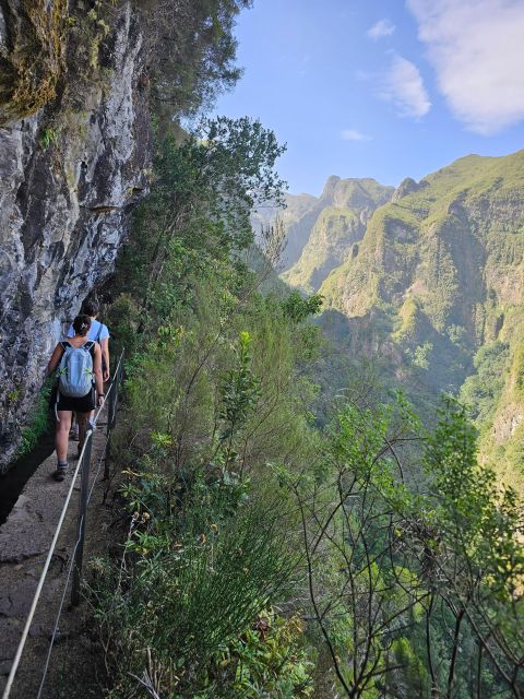 Caldeirão Verde Trail by Overland Madeira - Guided Tour in English