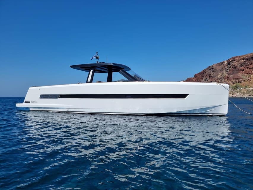 Caldera Private Cruise with Luxury Fjord 52 Motor Yacht - What’s Included & What to Keep in Mind