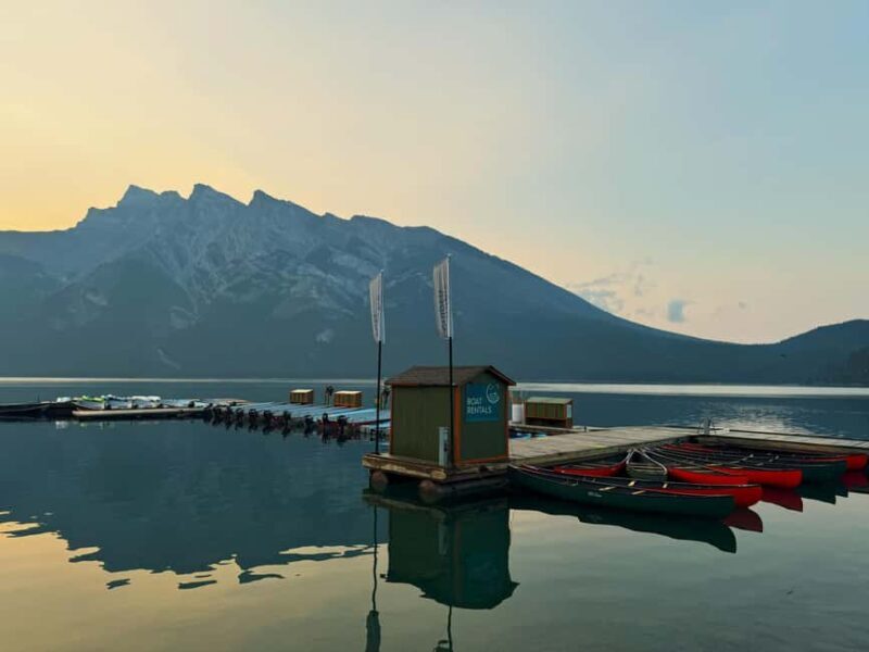 Calgary/Banff: Lake Louise, Moraine & Johnston Canyon Trip - The Reviewers Perspective