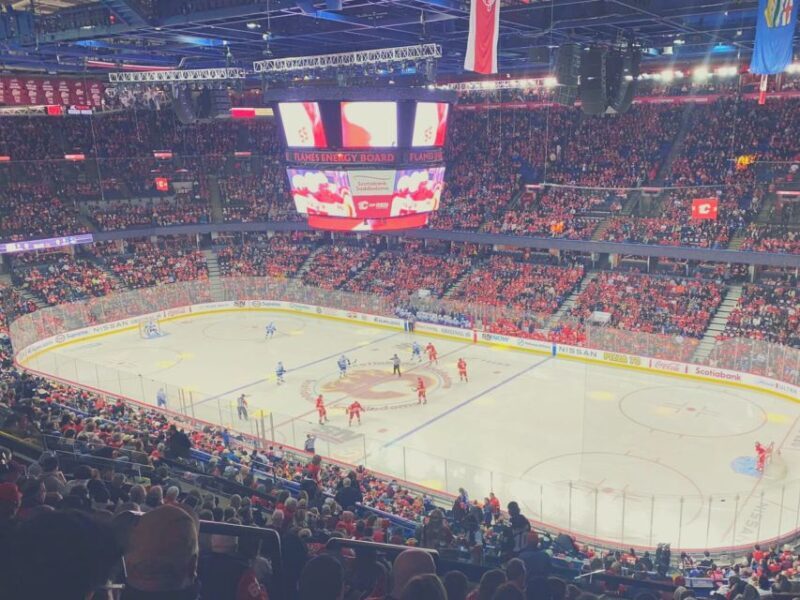 Calgary: Calgary Flames Ice Hockey Game Ticket - Authenticity and Fan Experience