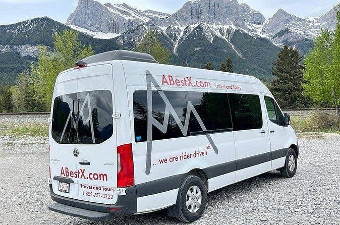 Calgary Downtown Hotels to YYC Airport Private Transfer - FAQ