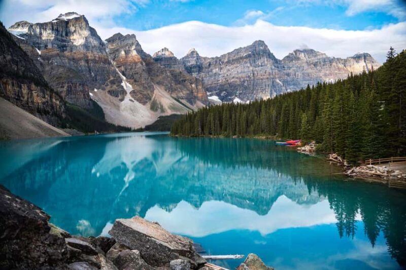 Calgary: Lake Louise, Emerald Lake, and Johnston Canyon Tour - Exploring the Highlights of the Tour