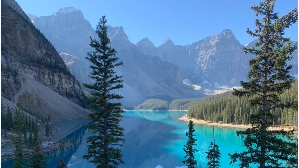 Calgary: Private Transfer to Banff or Canmore - Transfer Options