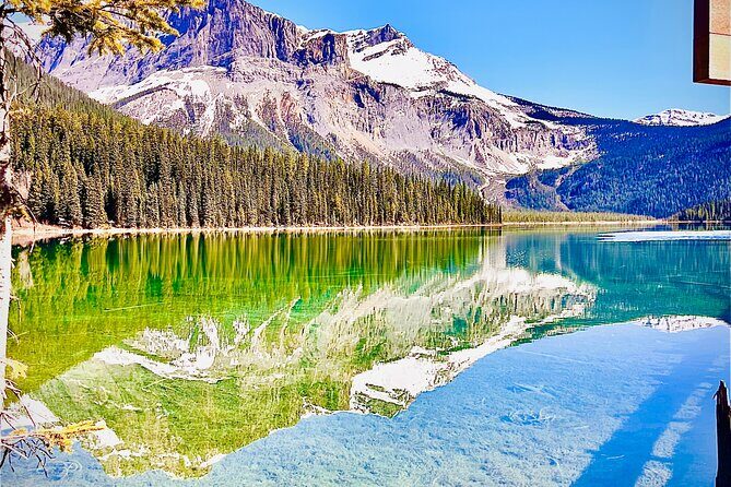 Calgary to Louise, Moraine, Emerald Lake and Johnston Canyon Tour - Johnston Canyon: The First Stop