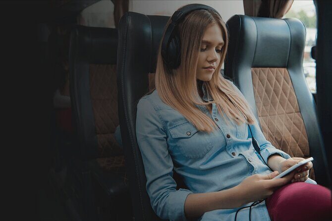 Calgary YYC Airport: Affordable Shared Shuttle to Banff & Canmore - Key Points