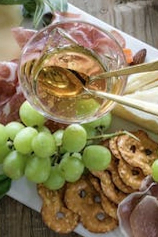 Calistoga: Napa Valley Cycling and Winery Tour With Picnic - Highlights and Inclusions