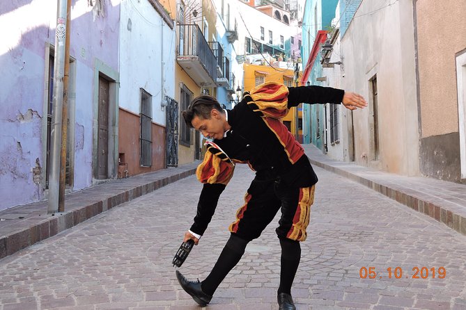 Callejoneadas With the Virreynal Student - Accessibility and Participation